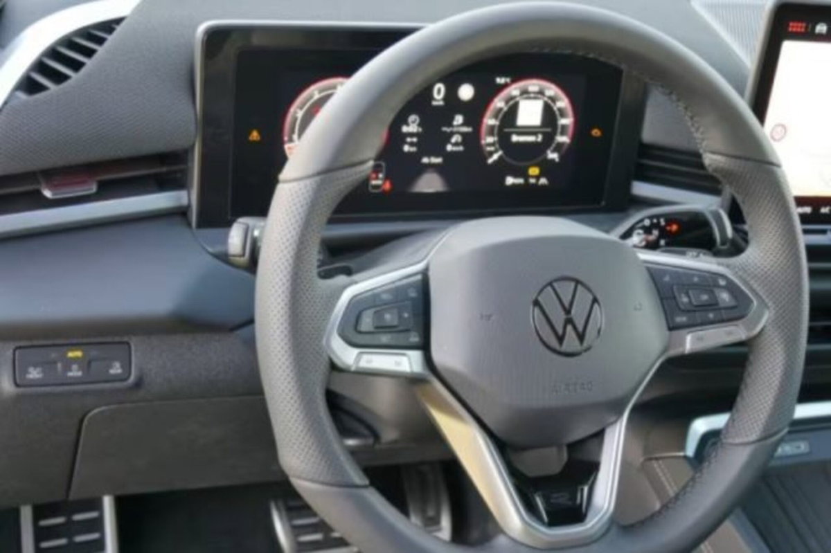 Volkswagen T-Roc 1.5 etsi R-Line 150cv dsg (6)