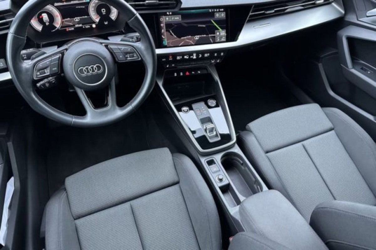 Audi A3 Sportback 35 TDI S tronic S line edition (4)