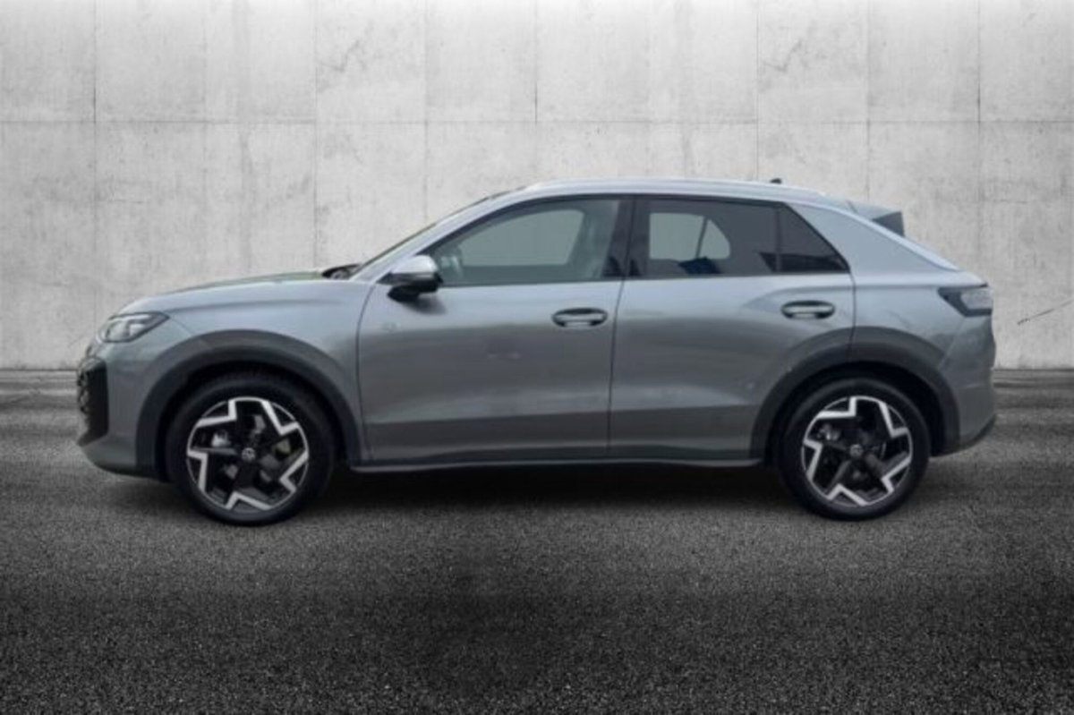 Volkswagen T-Roc 1.5 etsi R-Line 150cv dsg (3)