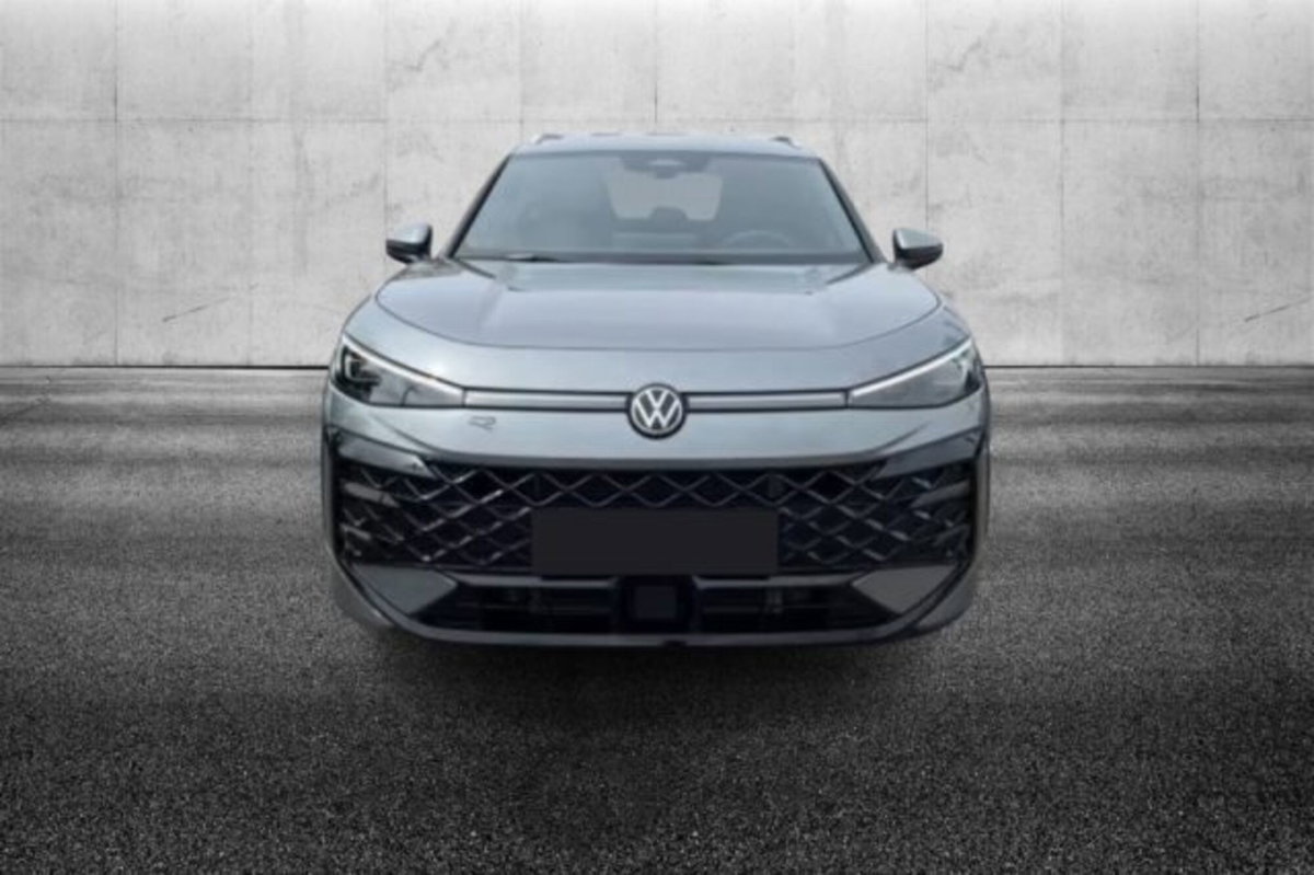 Volkswagen T-Roc 1.5 etsi R-Line 150cv dsg (4)