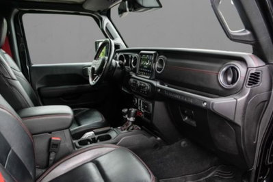 Jeep Wrangler Unlimited 2.2 Mjt II Rubicon (4)