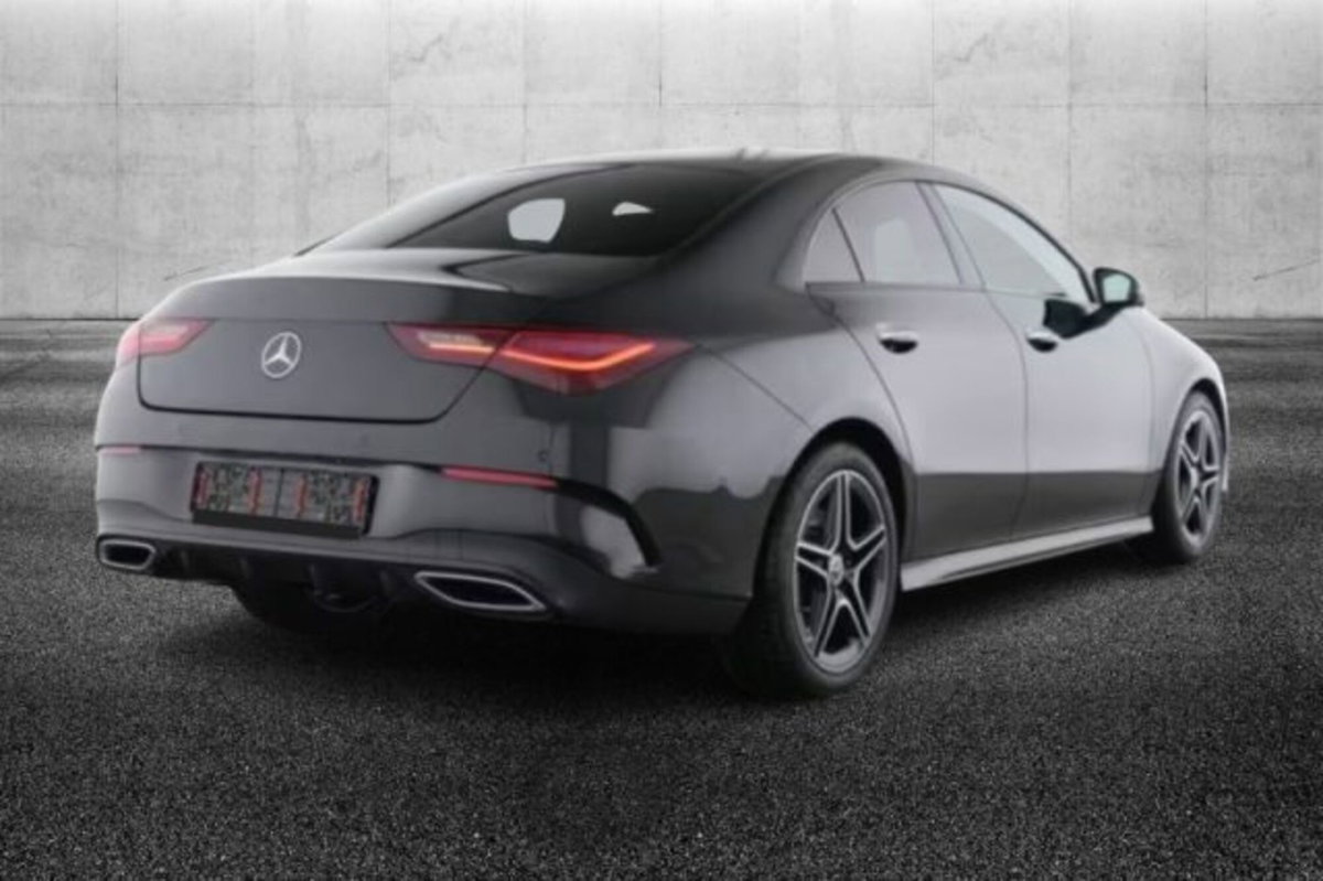 Mercedes-Benz CLA 250 Automatic 4Matic Premium (2)