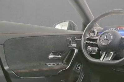 Mercedes-Benz CLA 250 Automatic 4Matic Premium (4)