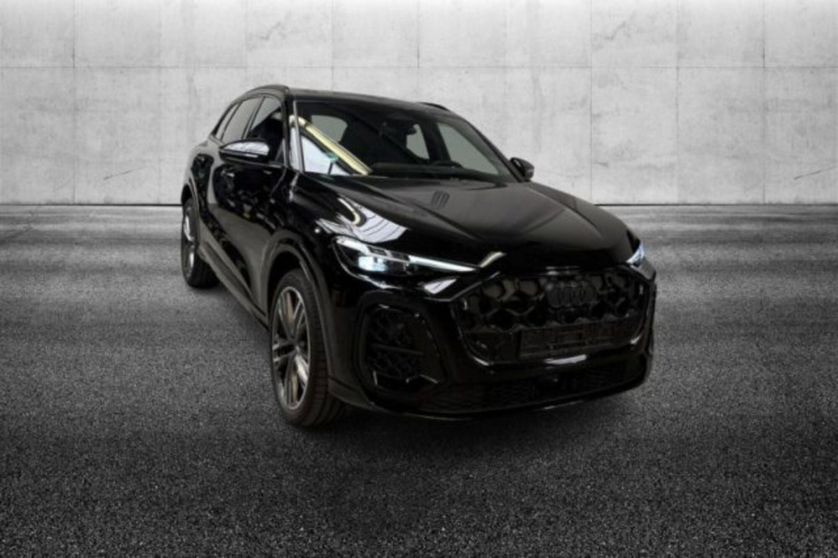 Audi Q5 40 2.0 tdi mhev 12V S line quattro s-tronic