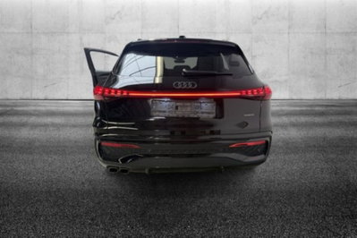 Audi Q5 40 2.0 tdi mhev 12V S line quattro s-tronic (4)
