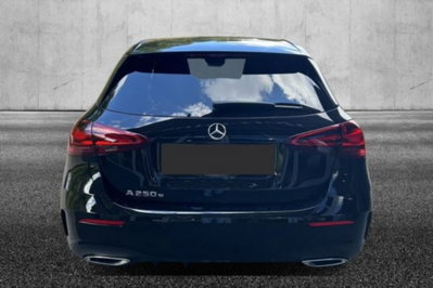 Mercedes-Benz Classe A 250 e phev AMG Line Premium Plus auto (6)