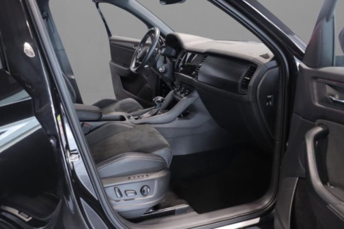 Skoda Kodiaq 2.0 TDI EVO SCR DSG SportLine (7)