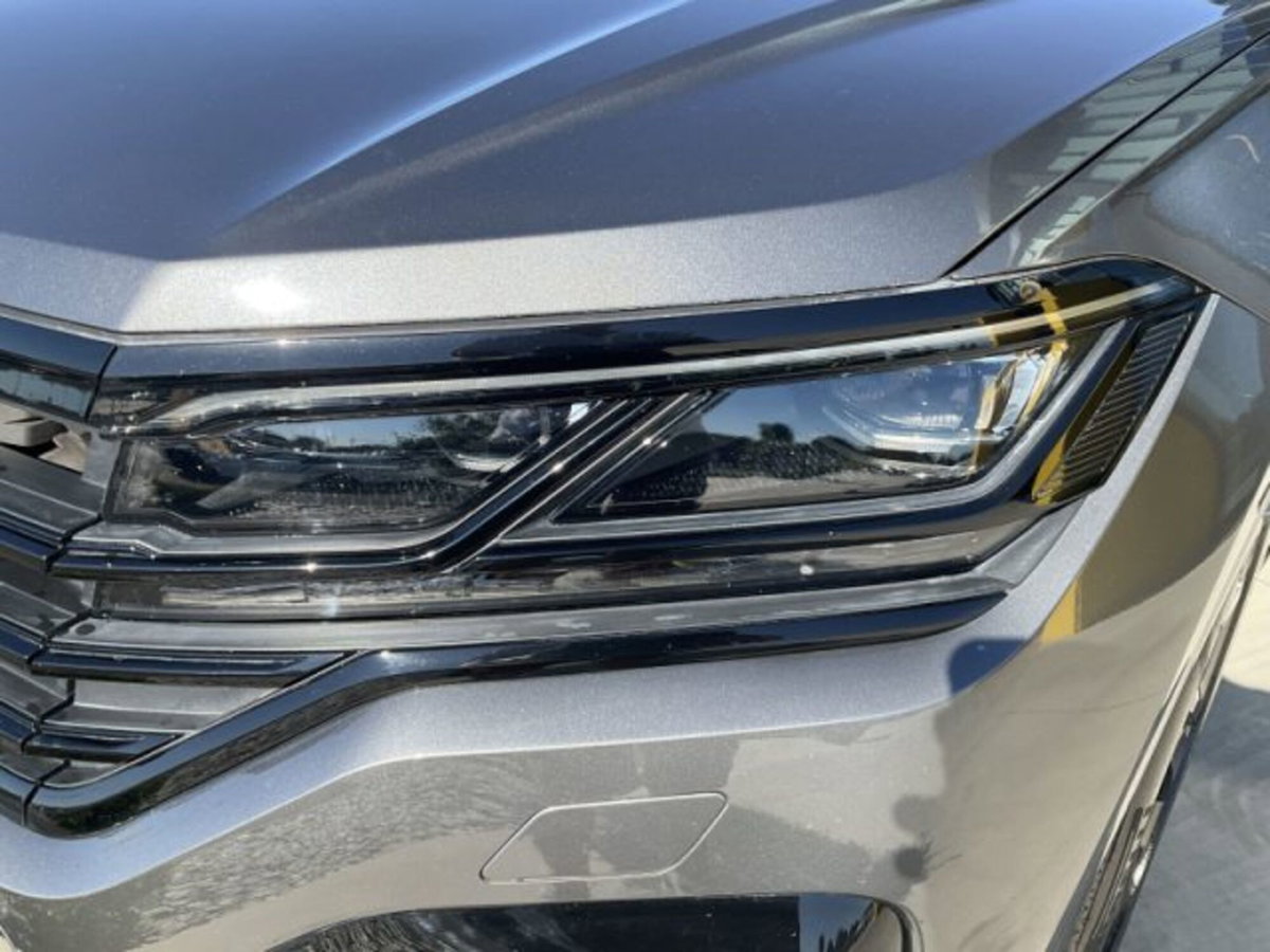 Volkswagen Touareg 3.0 V6 TDI SCR Advanced (4)