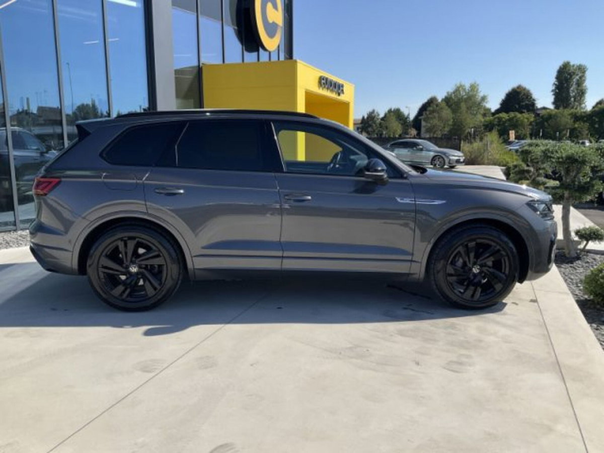 Volkswagen Touareg 3.0 V6 TDI SCR Advanced (5)