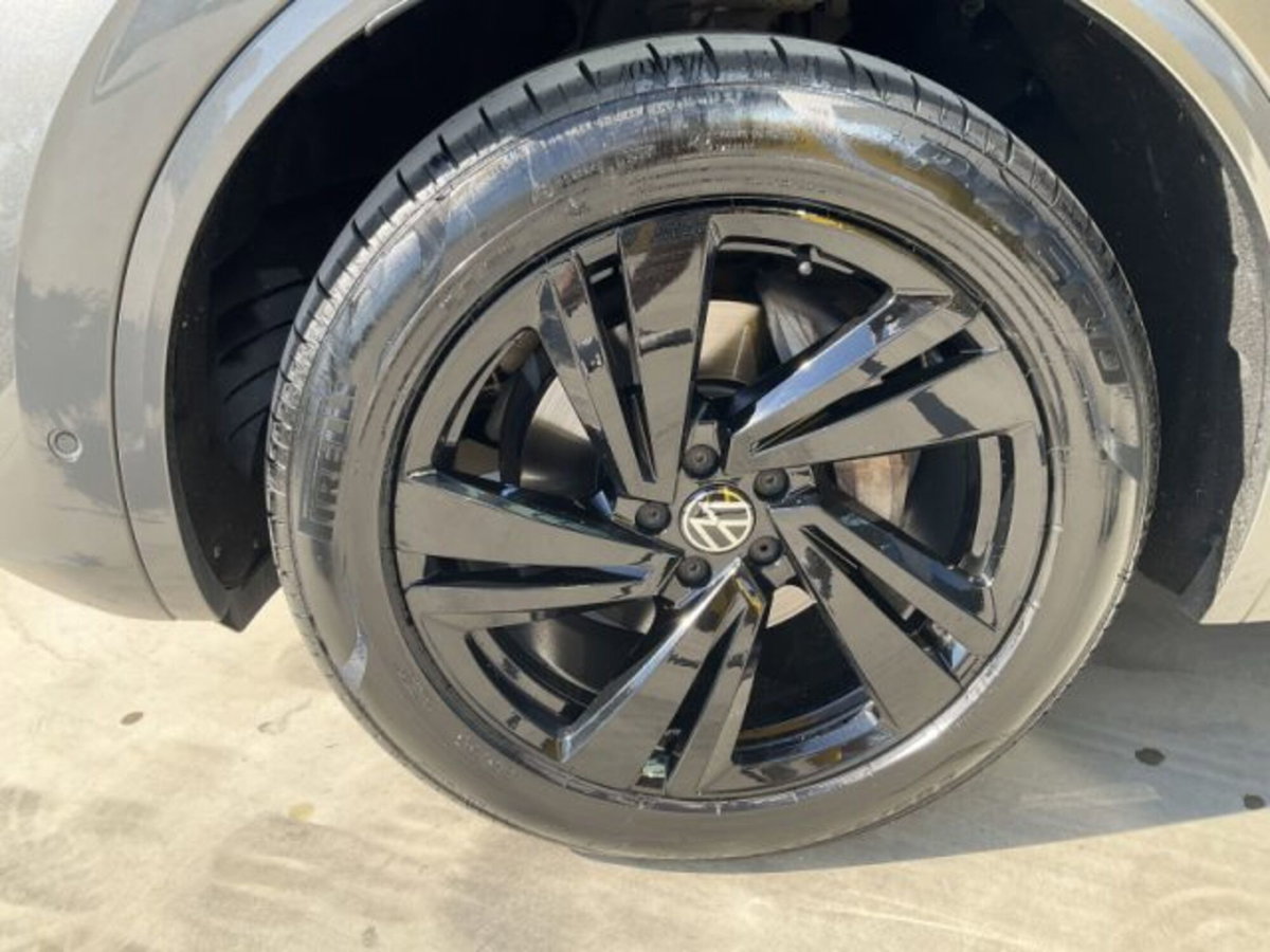 Volkswagen Touareg 3.0 V6 TDI SCR Advanced (8)
