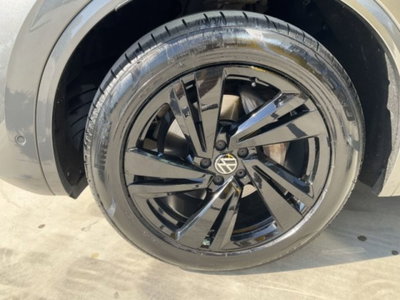 Volkswagen Touareg 3.0 V6 TDI SCR Advanced (8)