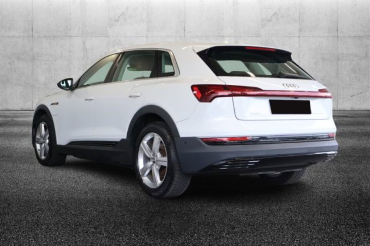 Audi e-tron Sportback 50 quattro (3)
