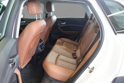 Audi e-tron Sportback 50 quattro (8)