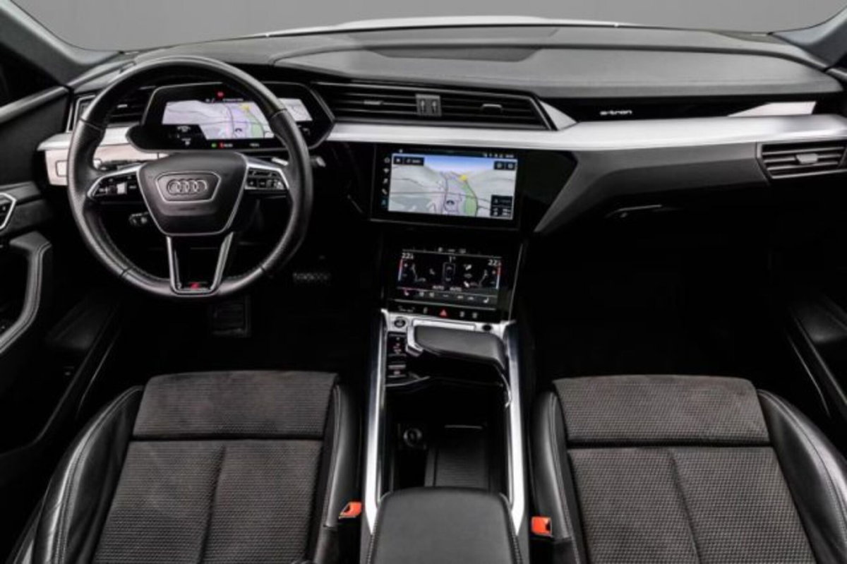 Audi e-tron Sportback 50 quattro S line edition (6)