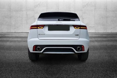 Jaguar E-Pace 2.0D 180 CV AWD aut. Chequered Flag (5)