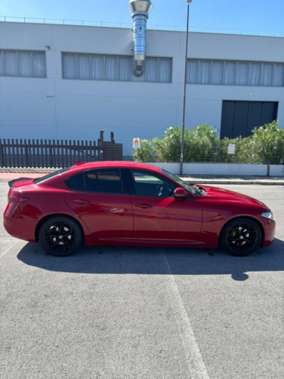 Alfa Romeo Giulia 2.2 Turbodiesel 160 CV Super (3)