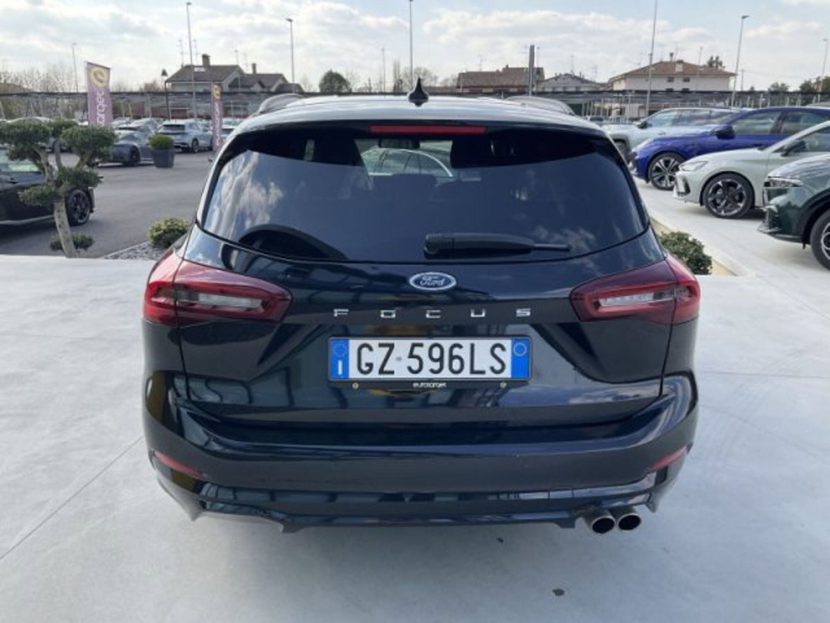 Ford Focus Station Wagon 1.5 EcoBlue 115 CV automatico SW ST-Line Design (7)