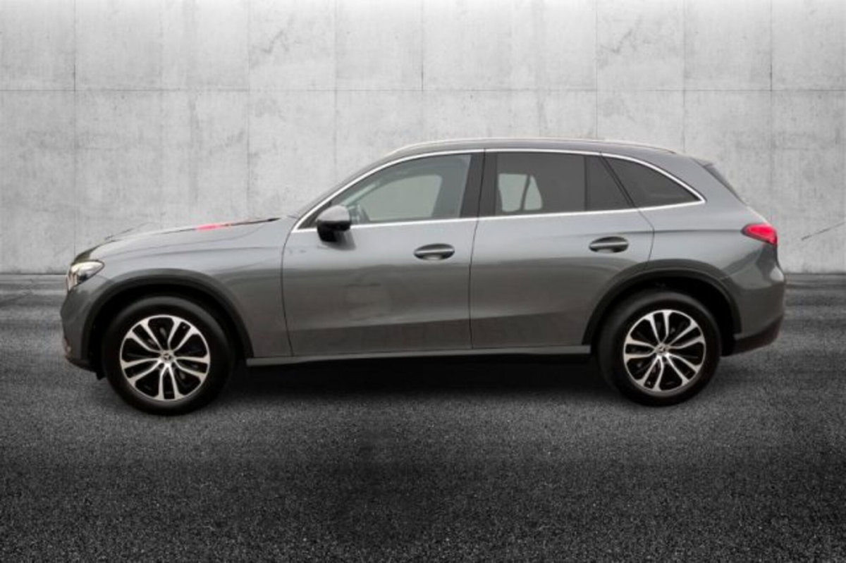 Mercedes-Benz GLC 220 d 4Matic Mild Hybrid AMG Advanced Plus (5)