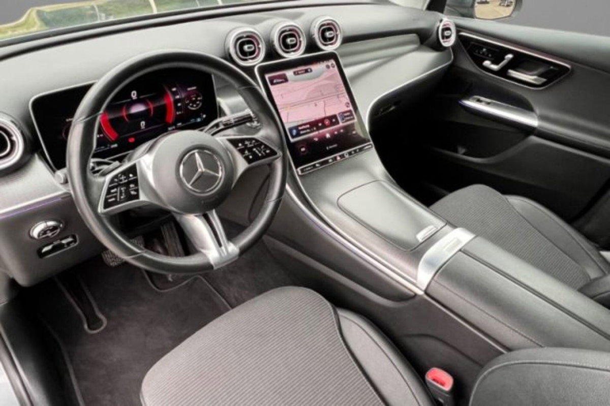 Mercedes-Benz GLC 220 d 4Matic Mild Hybrid AMG Advanced Plus (6)