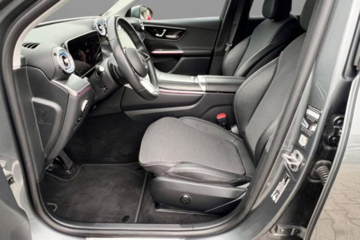 Mercedes-Benz GLC 220 d 4Matic Mild Hybrid AMG Advanced Plus (7)