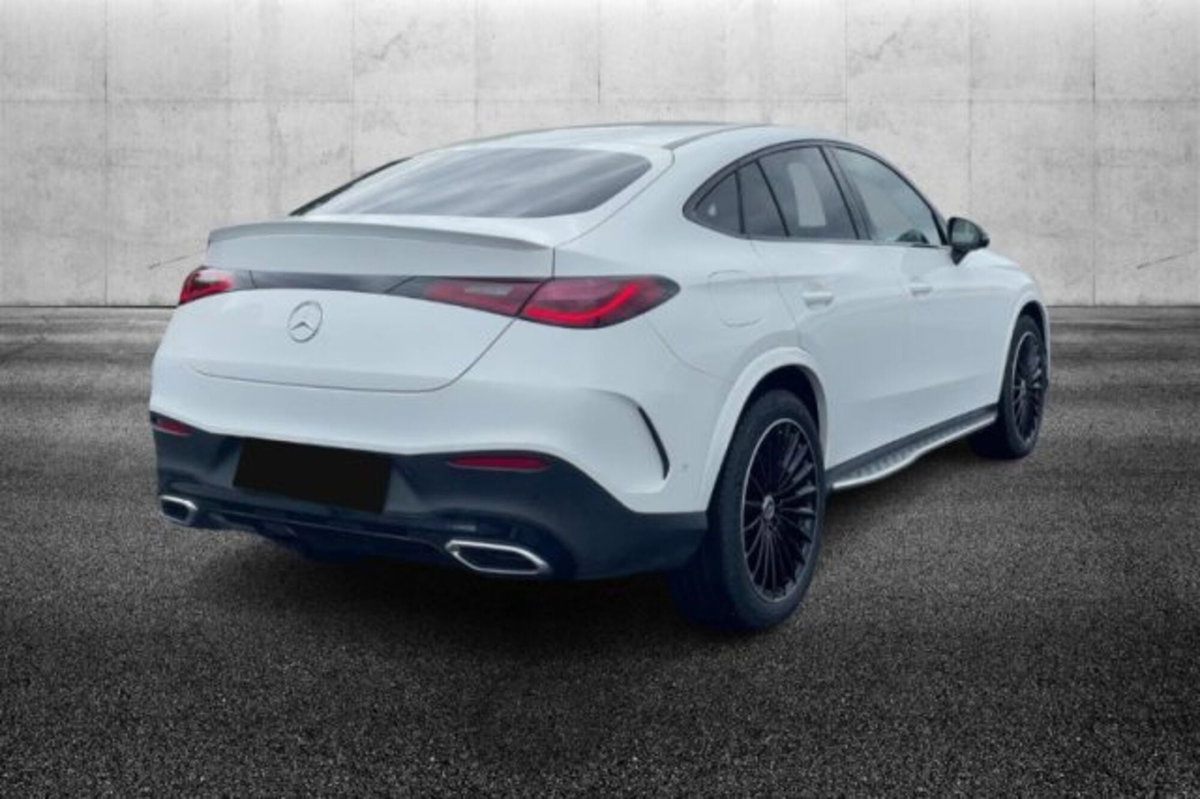 Mercedes-Benz GLC 220 d 4Matic Mild Hybrid AMG Premium Plus (3)