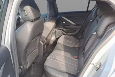 Opel Astra 1.5 Turbo Diesel 130 CV AT8 GS Line (8)