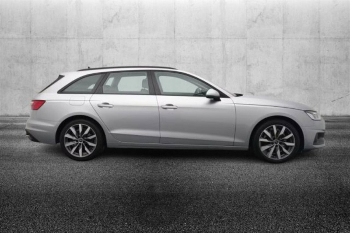 Audi A4 Avant 35 TDI/163 CV S tronic S line edition (4)