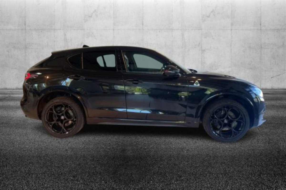 Alfa Romeo Stelvio 2.9 V6 Quadrifoglio Q4 520cv auto (5)