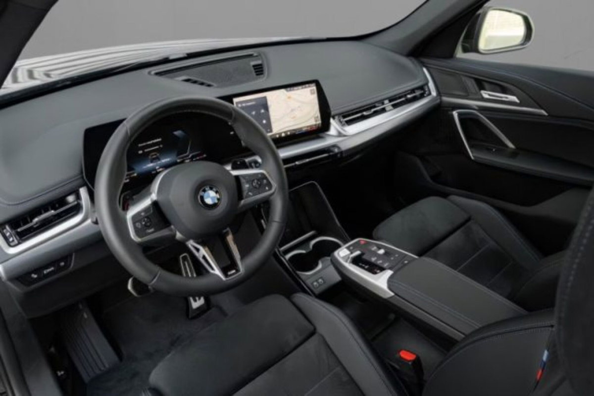 BMW X1 sDrive 18i Msport (7)