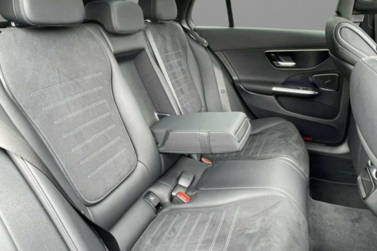 Mercedes-Benz Classe C Station Wagon 220 d mhev AMG Line Advanced Plus 4matic 197cv auto (7)