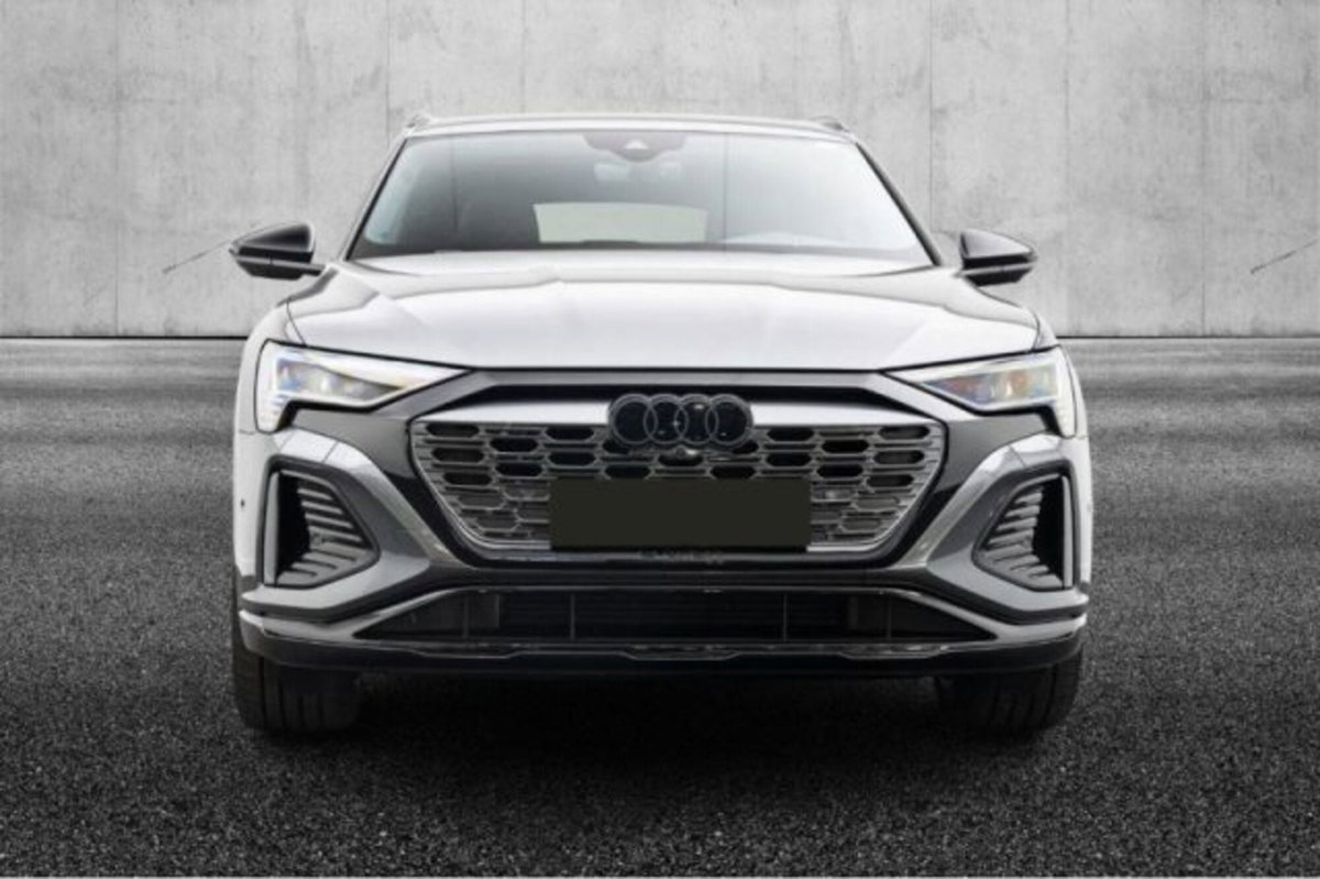 Audi Q8 Sportback 55 S line edition quattro (6)