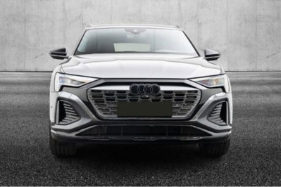 Audi Q8 Sportback 55 S line edition quattro (6)