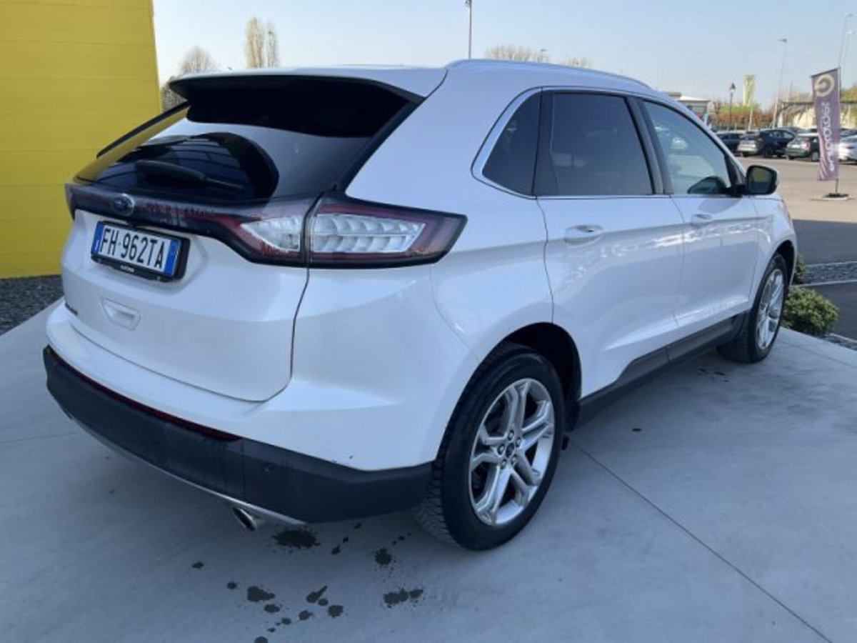 Ford Edge 2.0 TDCI 210 CV AWD Start&Stop Powershift Titanium (6)