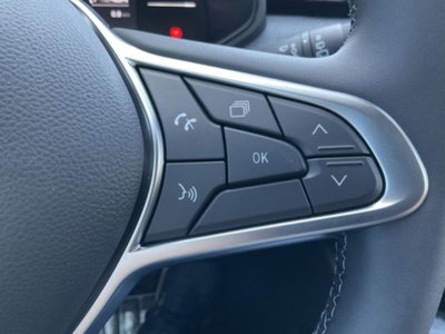 Mitsubishi Colt 1.0 Invite (8)