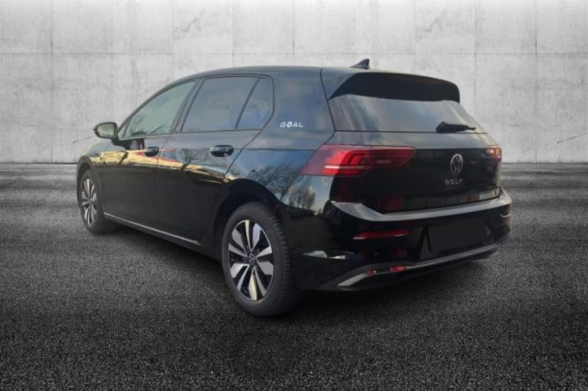 Volkswagen Golf 2.0 TDI 150 CV DSG SCR Life (4)