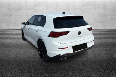 Volkswagen Golf 2.0 TDI GTD DSG (2)