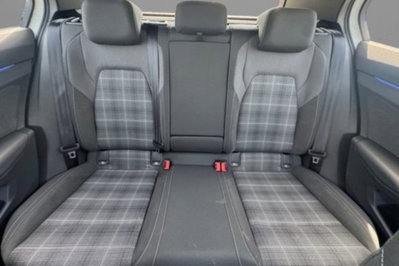 Volkswagen Golf 2.0 TDI GTD DSG (8)