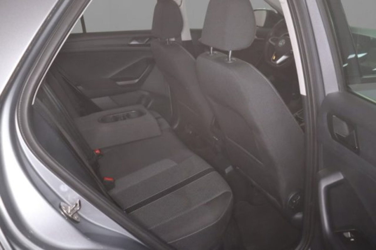 Volkswagen T-Roc 2.0 tdi Life 150cv dsg (7)