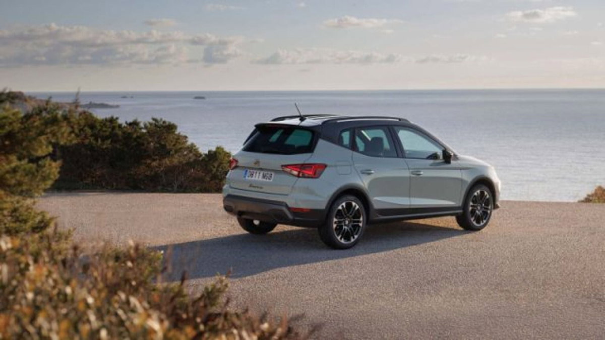 SEAT Arona 1.0 EcoTSI 115 CV FR (4)