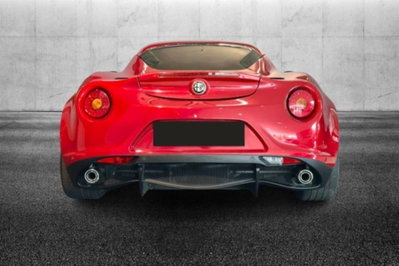Alfa Romeo 4C Coupé 4C 1750 TBi (4)
