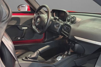 Alfa Romeo 4C Coupé 4C 1750 TBi (5)