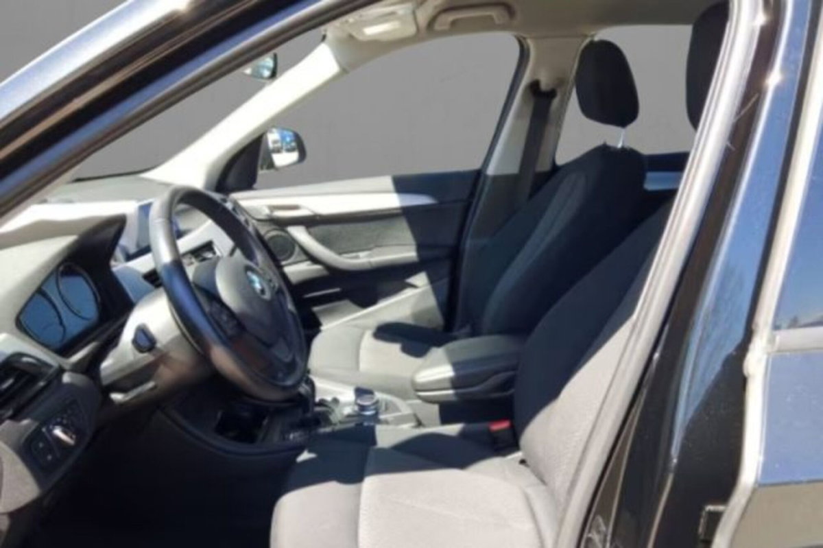 BMW X1 sDrive20d (6)