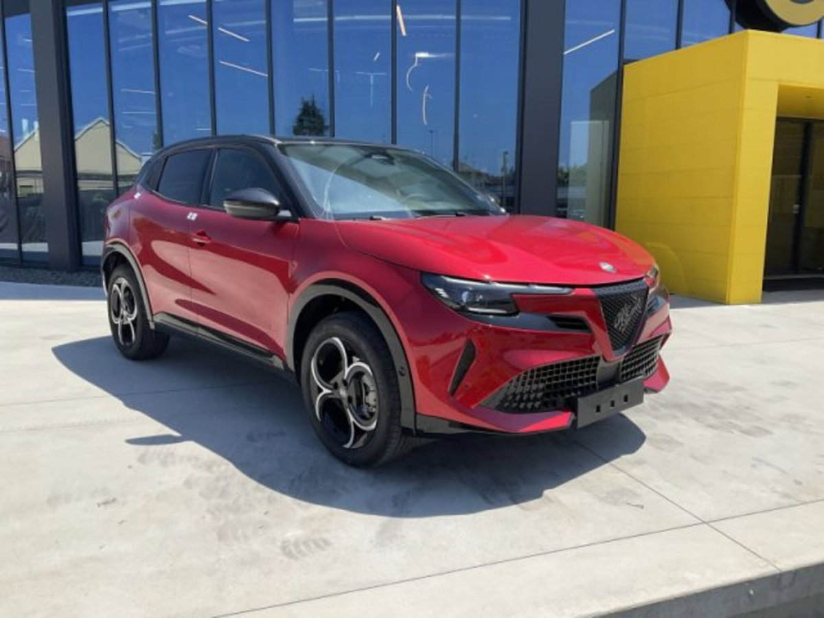 Alfa Romeo Junior 1.2 ibrida Sprint 145cv edct6