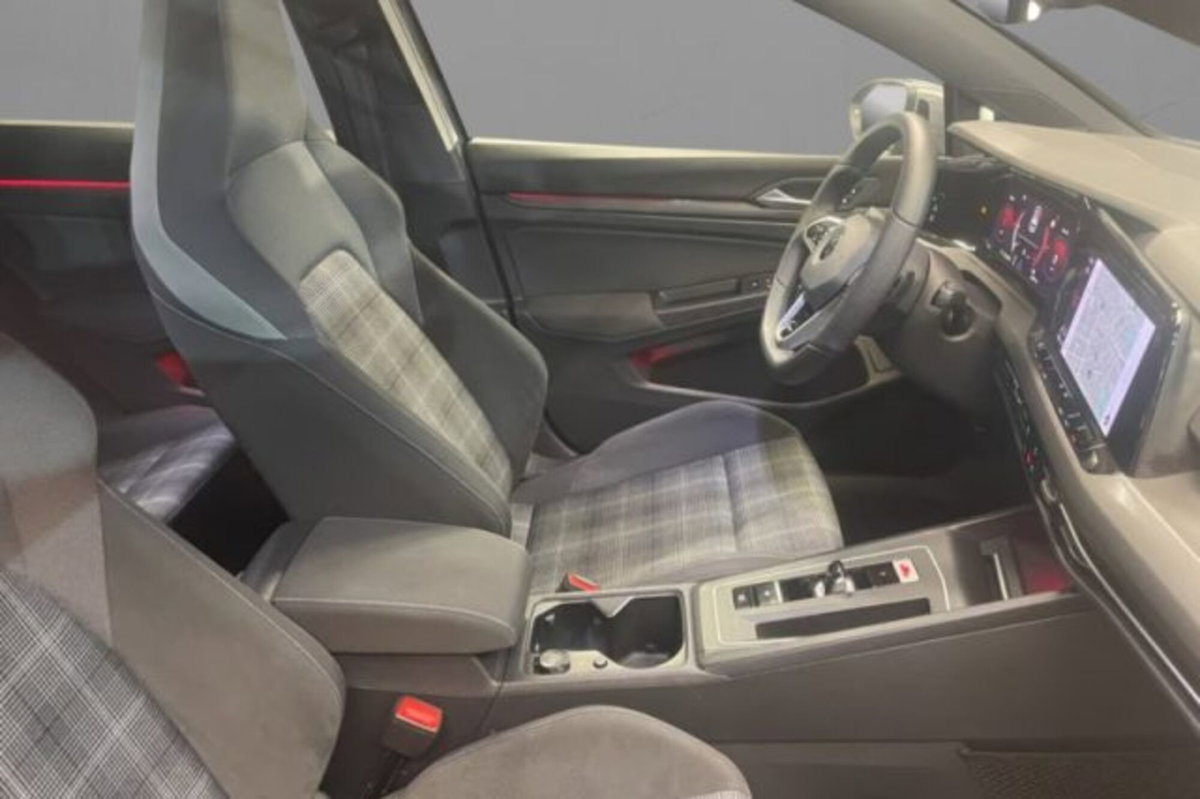 Volkswagen Golf 2.0 TDI GTD DSG (7)