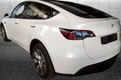 Tesla Model Y Long Range awd (3)
