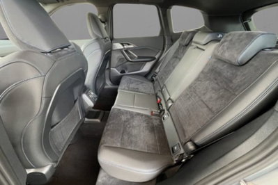BMW X1 xDrive 23i Msport (7)