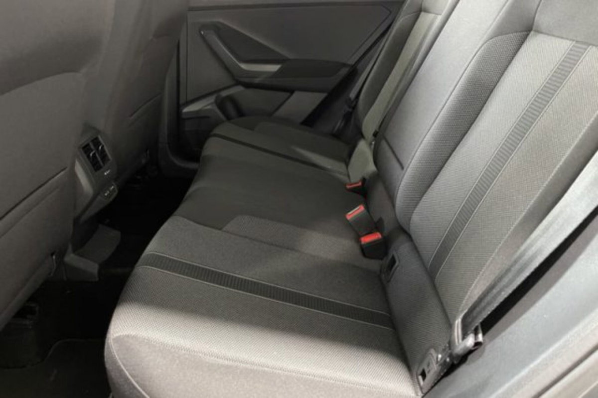 Volkswagen T-Roc 2.0 tdi Life 150cv dsg (7)