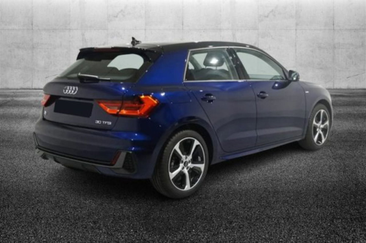 Audi A1 Sportback 30 TFSI S tronic S line edition (3)