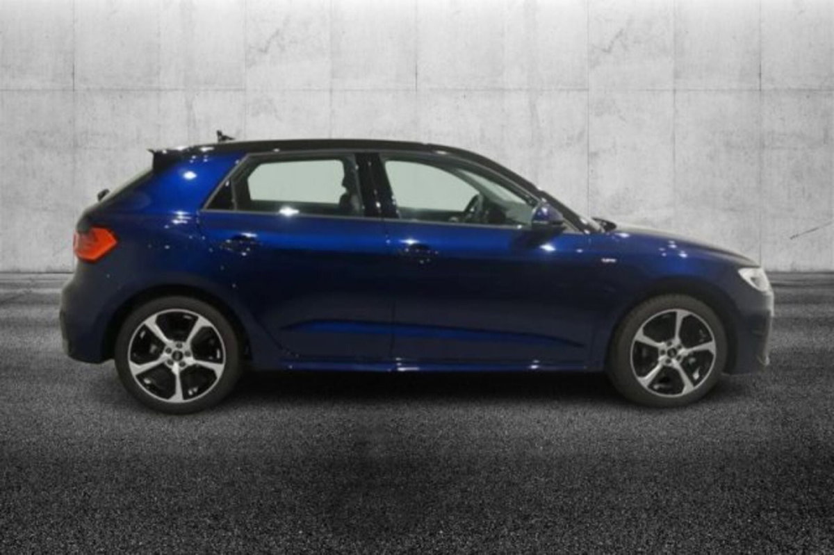 Audi A1 Sportback 30 TFSI S tronic S line edition (4)