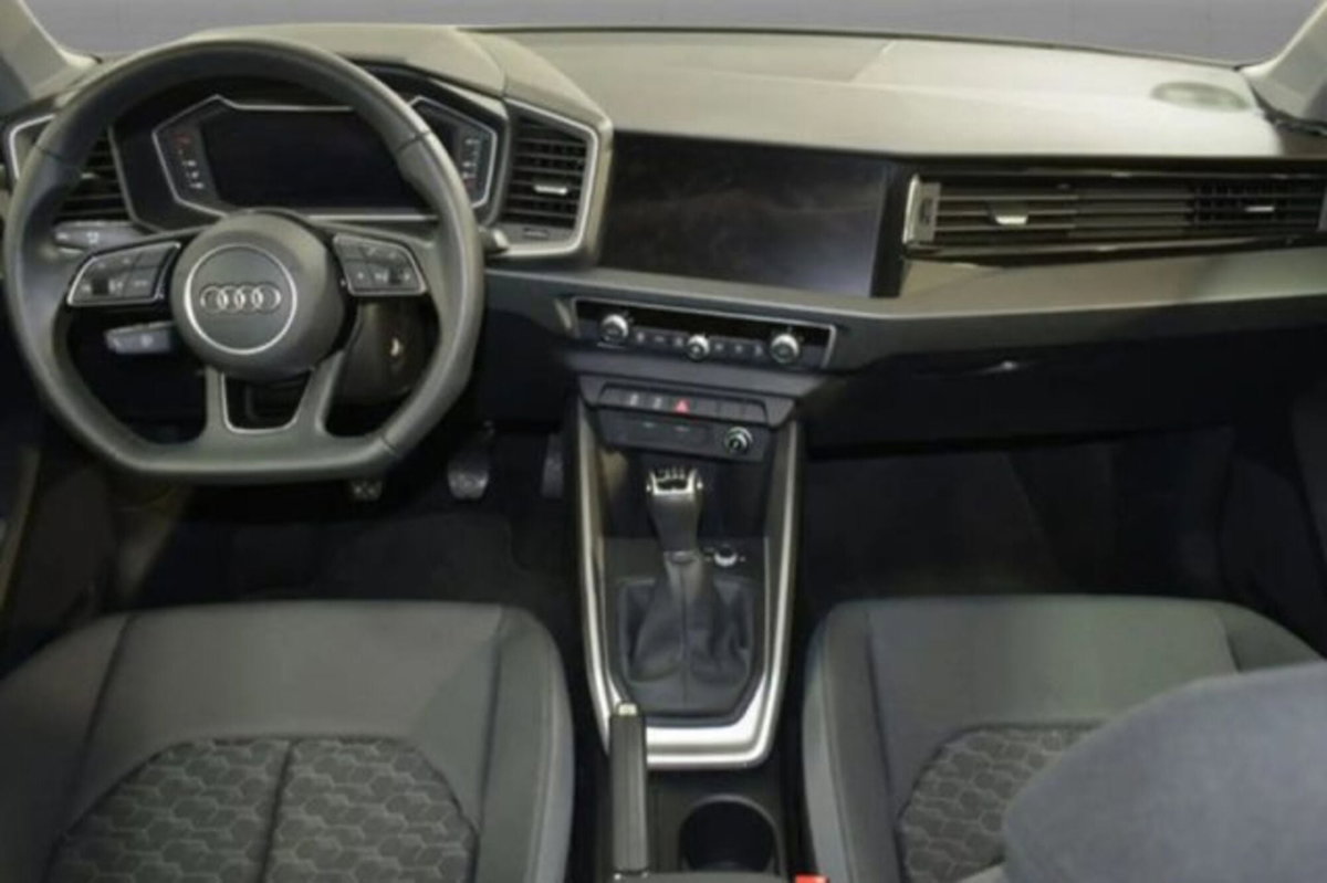 Audi A1 Sportback 30 TFSI S tronic S line edition (6)